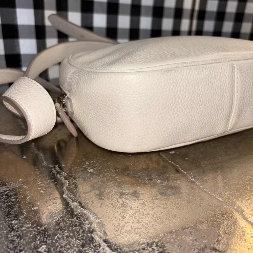 kate spade New York Astrid Medium Ivory Pebbled Leather Crossbody Bag - Picture 5 of 8